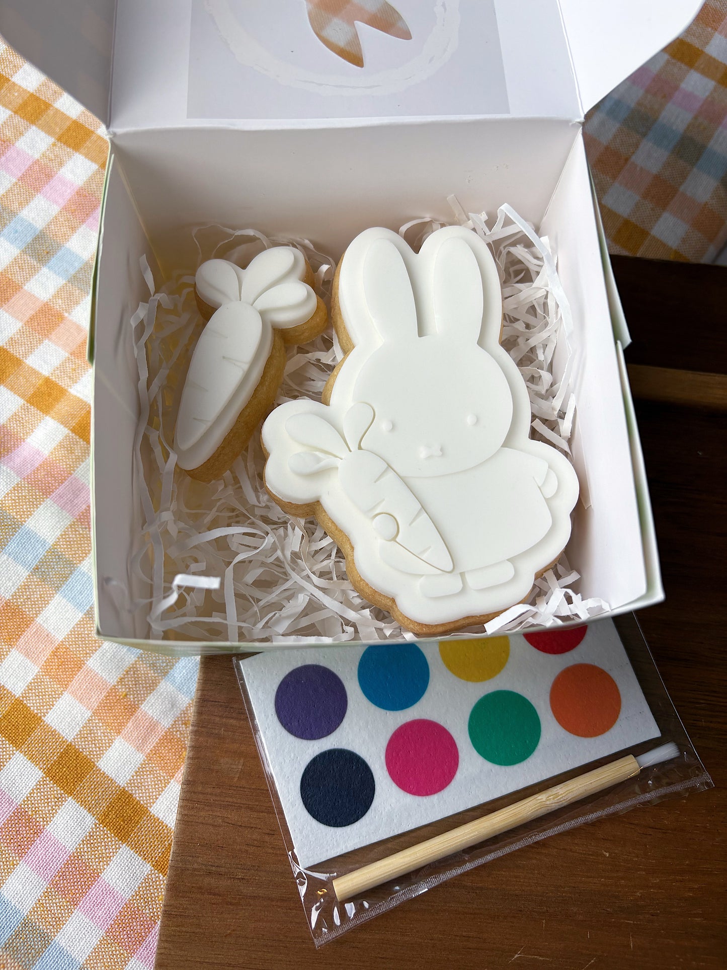 Paint Your Own, Easter Shortbread Biscuit Box