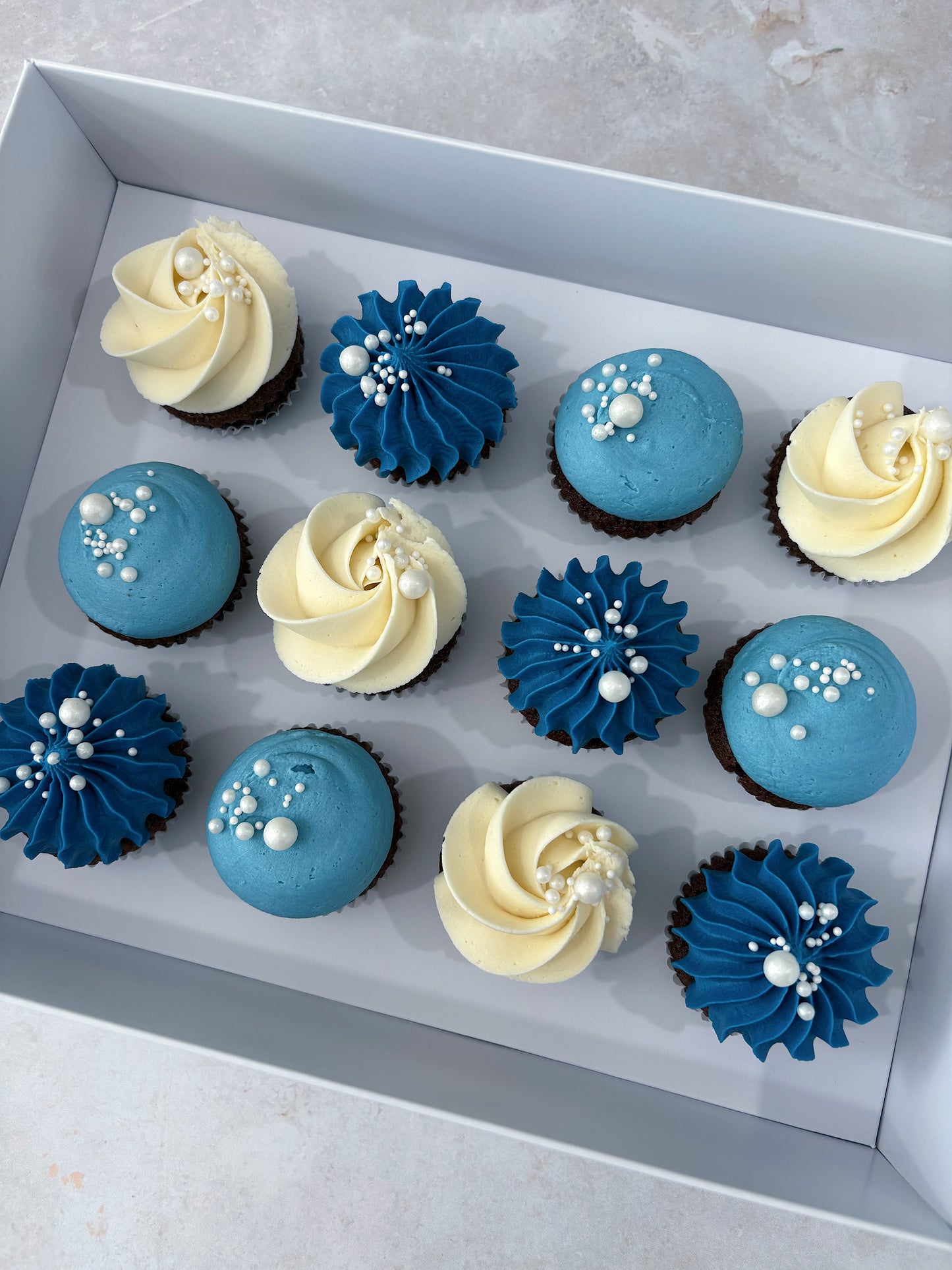 Signature, Party Mini Cupcakes