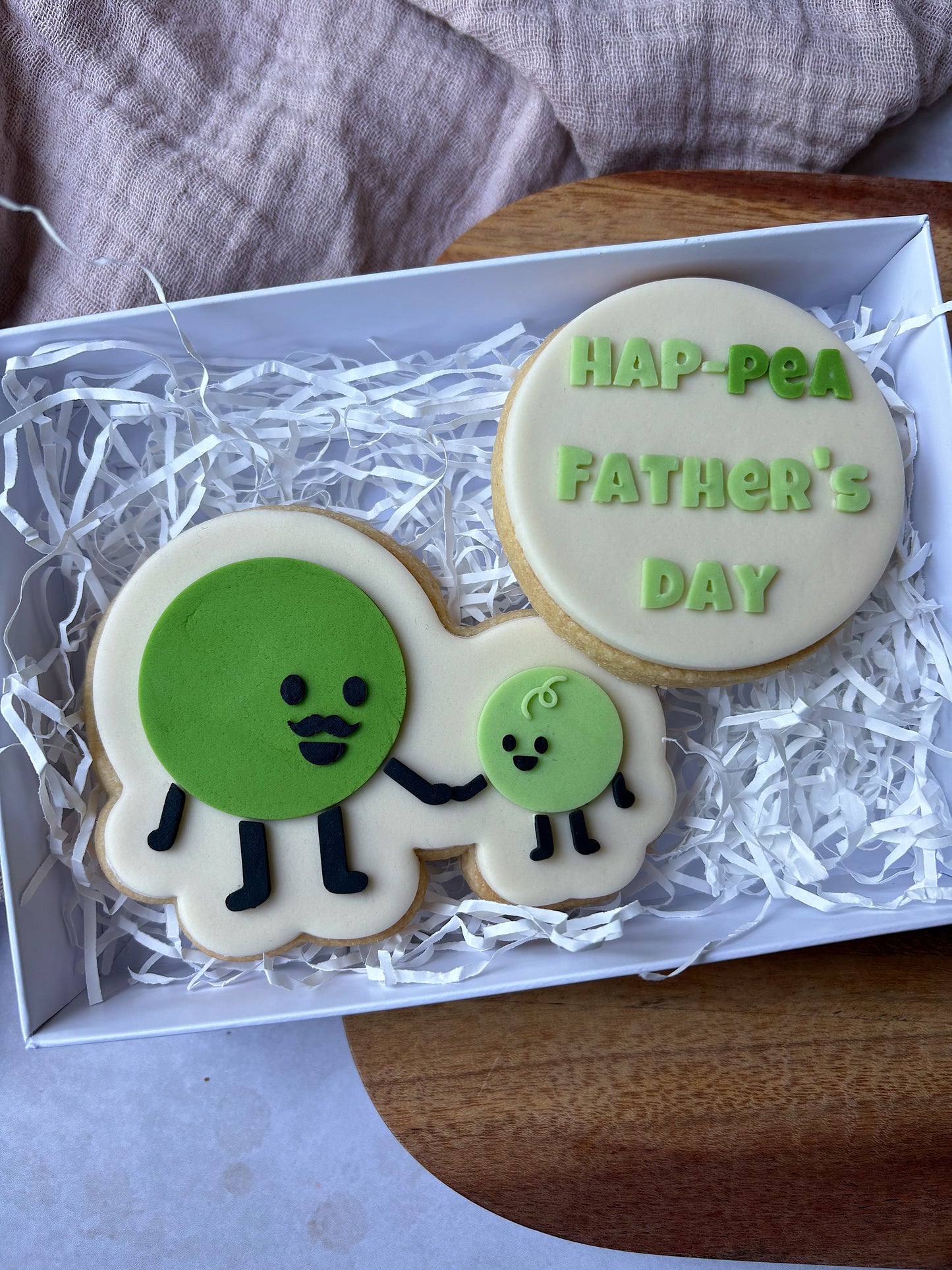 Hap-pea Fathers Day Shortbread