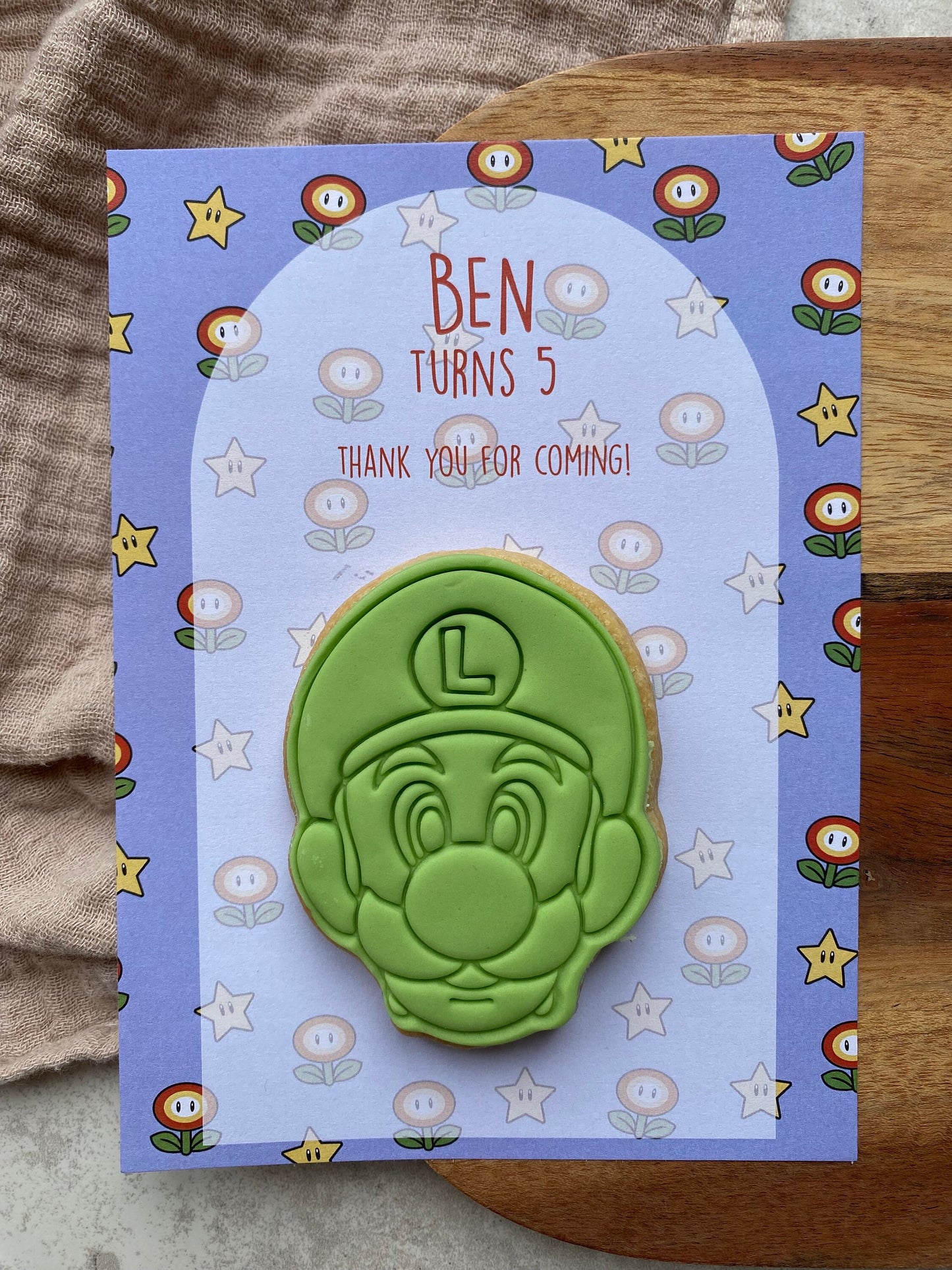 Luigi Party Favours